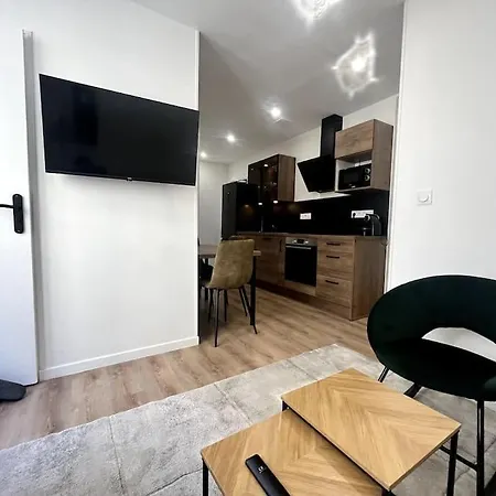 Idealement Situe Clermont-Ferrand